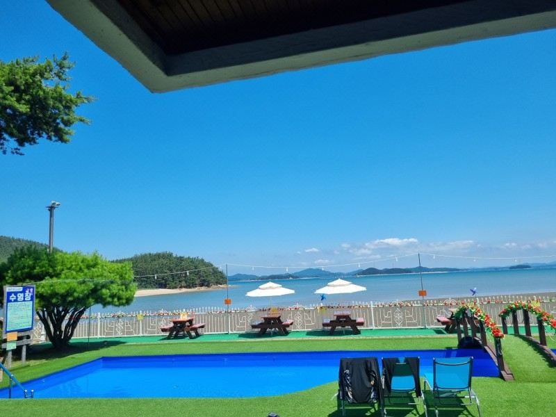 Taean Ocean Innisfree Pension Hotel Overview