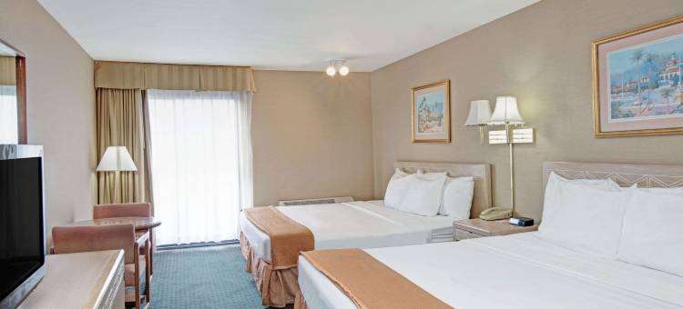 托伦斯豪生酒店(Howard Johnson by Wyndham Torrance)图片