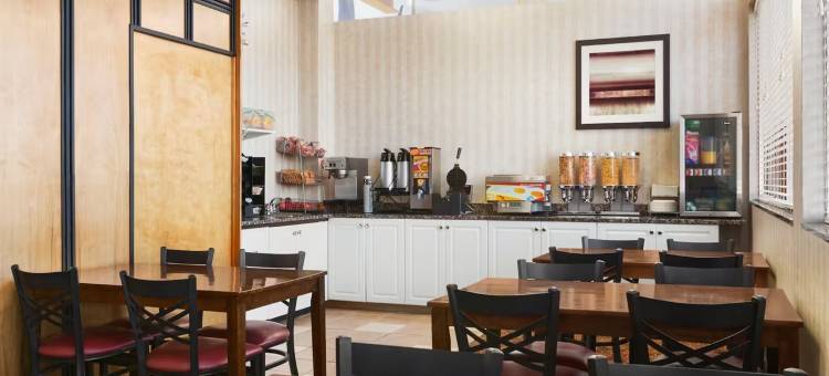 Travelodge by Wyndham North Battleford图片