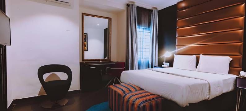 枫叶酒店(Maple Hotel)图片