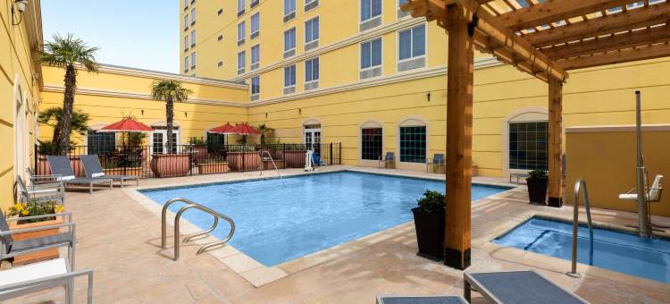 圣安东尼奥医疗中心西北拉昆塔温德姆套房酒店(La Quinta Inn & Suites by Wyndham San Antonio Medical Ctr NW)图片