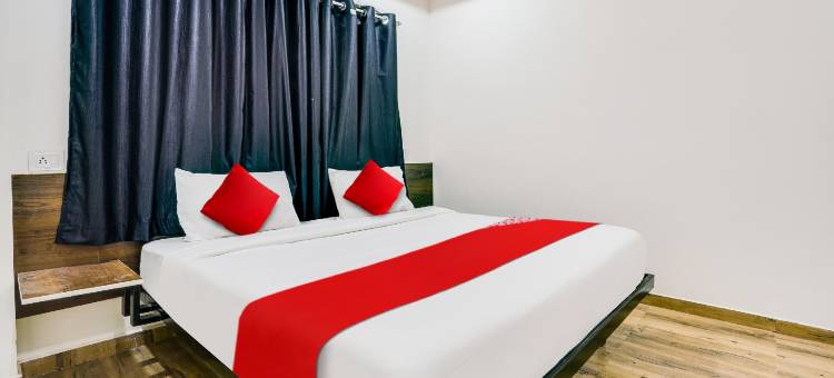 Hotel O White Villa图片