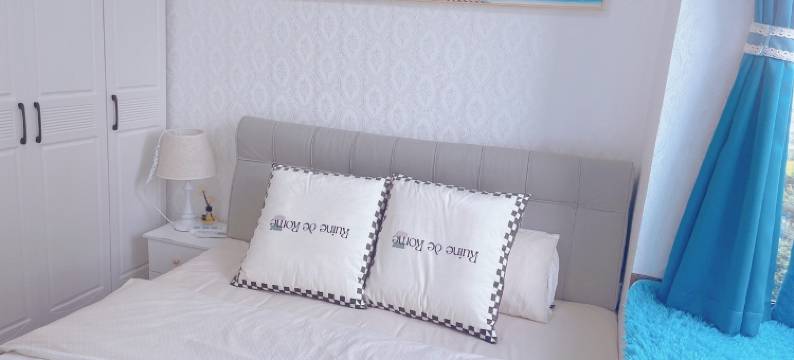 熊猫基地风月小屋民宿(斧头山路分店)图片