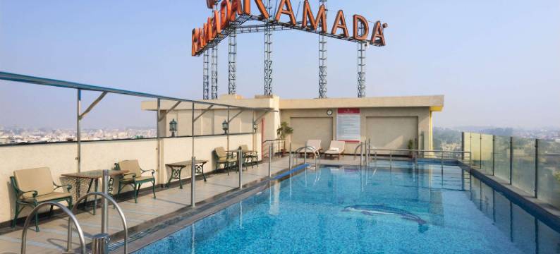 贾朗达尔市中心温德姆华美达酒店(Ramada by Wyndham Jalandhar City Centre)图片