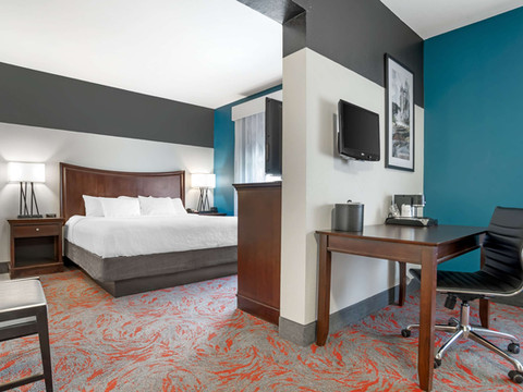 代弗尼贝斯特韦斯特优质套房酒店