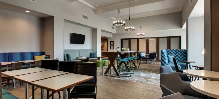 绍斯波特欢朋套房酒店(Hampton Inn & Suites Southport)图片