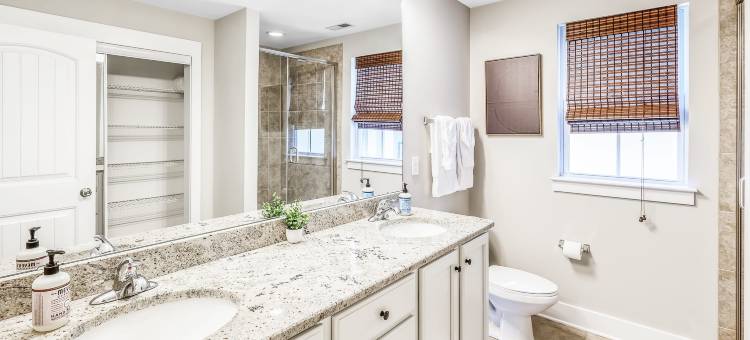 Boho | Walking Downtown | Porch | Office/Monitor图片