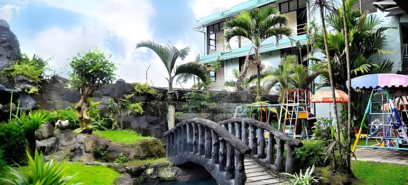 苏加武眉佩尔玛塔希贾乌酒店(Grand Permata Hijau Hotel)图片