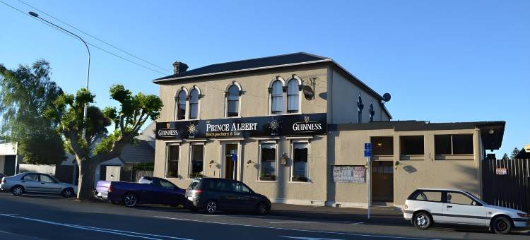 普林斯阿尔伯特巴克帕克斯安德巴尔(The Prince Albert Backpackers & Bar)图片