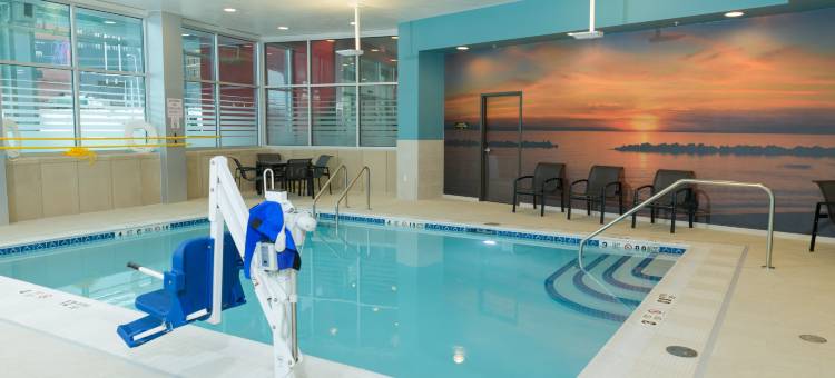 伊利湾/汉普顿酒店及套房(Hampton Inn & Suites Erie/Bayfront)图片