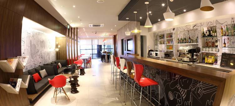 布宜诺斯艾利斯宜必思方尖碑酒店(Ibis Buenos Aires Obelisco)图片