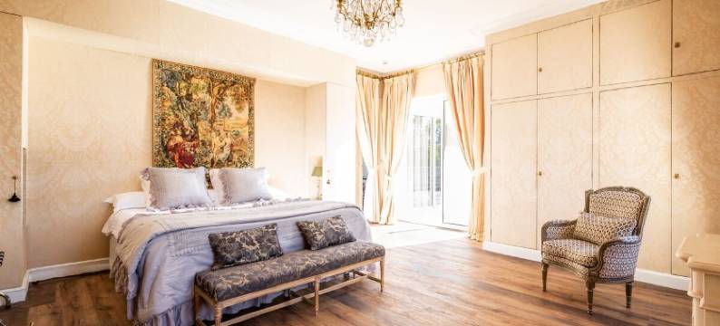 米耶城堡酒店(Chateau Meyre)图片