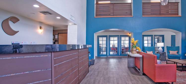 谢拉维斯塔舒适套房酒店-近华楚卡堡(Comfort Inn & Suites Sierra Vista Near Ft Huachuca)图片