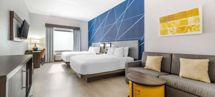 路易斯威尔机场舒适套房酒店(Comfort Suites Louisville Airport)图片