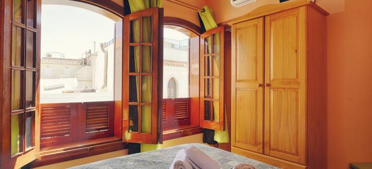 诱人的内尔哈青年旅舍(Charming Nerja Hostel)图片