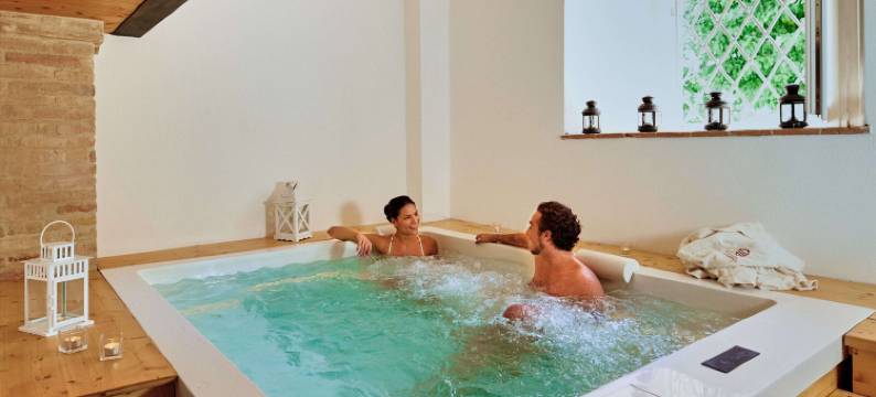 巴加雷卡城堡(Castello di Baccaresca)图片