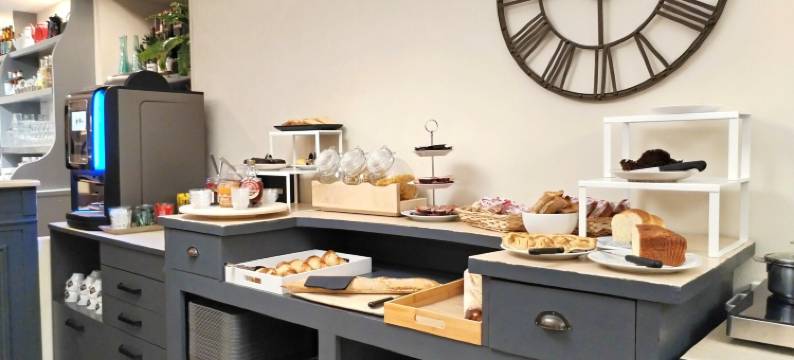 洛吉斯酒店拉巴斯蒂德德恩特赖格斯(Logis Hôtel la Bastide d'Entraigues)图片