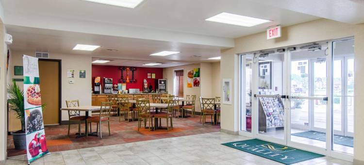 近赖利堡-章克申城品质酒店(Quality Inn Junction City Near Fort Riley)图片