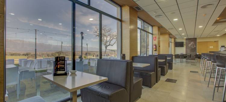 霍斯潘迪姆格雷多斯山谷酒店(Hospedium Hotel Valles de Gredos Golf)图片