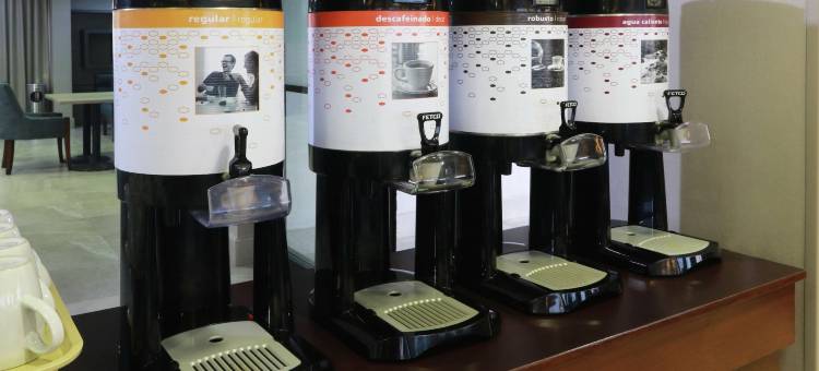 蒙特雷机场希尔顿欢朋酒店(Hampton Inn by Hilton Monterrey-Airport)图片