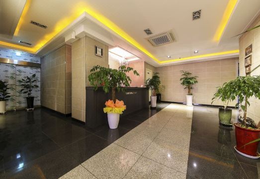 Hotel Nuri Hotel Overview