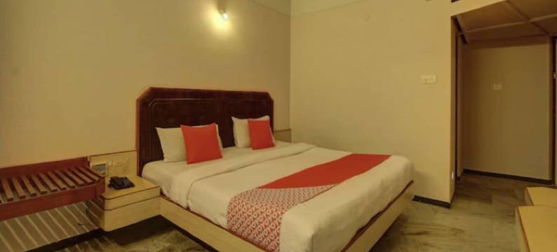 帕德马酒店(Padmam Hotel)图片