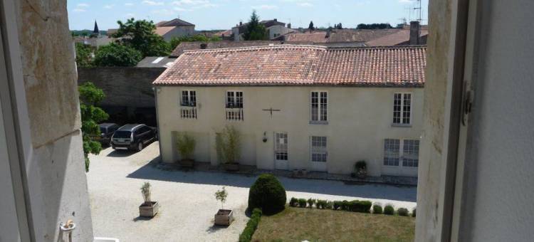 普里乌雷洛吉酒庄(Logis Domaine du Prieuré)图片