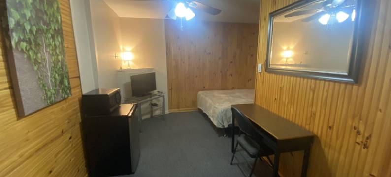 希尔克雷斯特汽车旅馆(Hillcrest Motel)图片