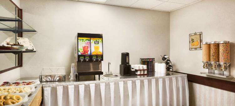 欣顿戴斯酒店(Days Inn by Wyndham Hinton)图片