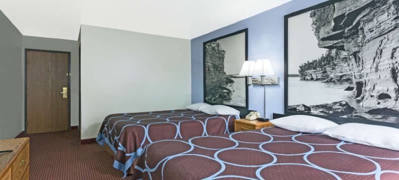 威斯康星戴尔斯速8酒店(Super 8 by Wyndham Wisconsin Dells)图片