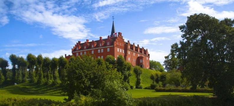 斯洛特-加龙省斯卡坦克尔酒店(Tranekær Slotskro)图片