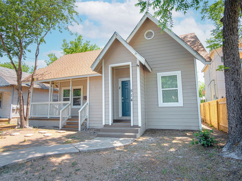 靠近市中心的绝妙新装修2卧1浴