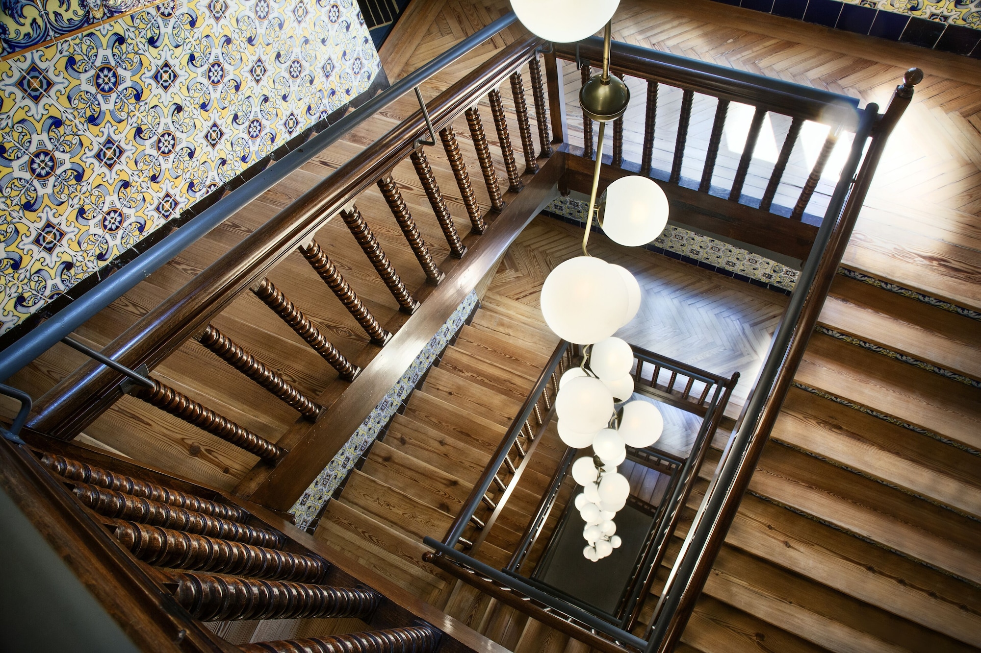 One Shot FortunyOver view