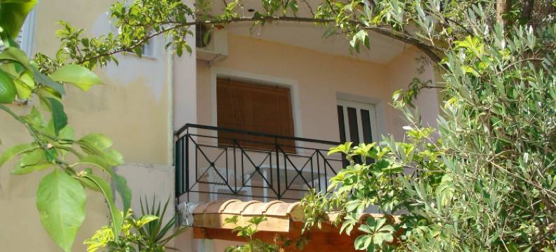 加丽尼别墅公寓(Villa Galini)图片