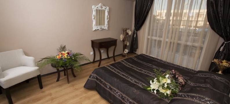 罗森奈特红酒店(The Red Lozenets)图片