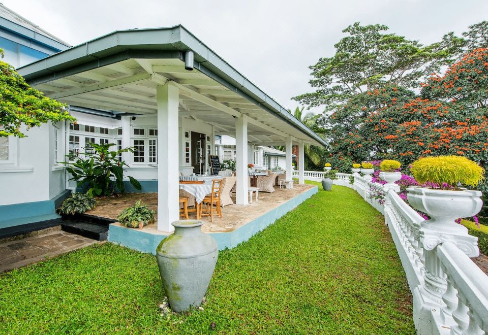 Ashburnham Estate Hotel Overview