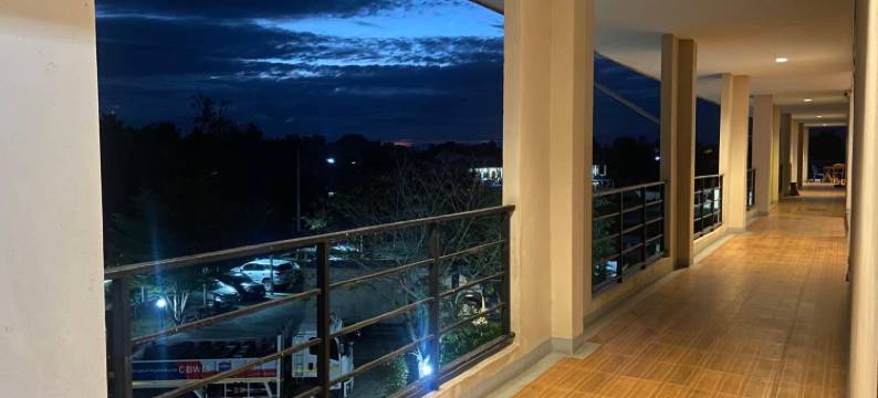 邦姆恩萨耶旅馆(Bumnsaya Place)图片