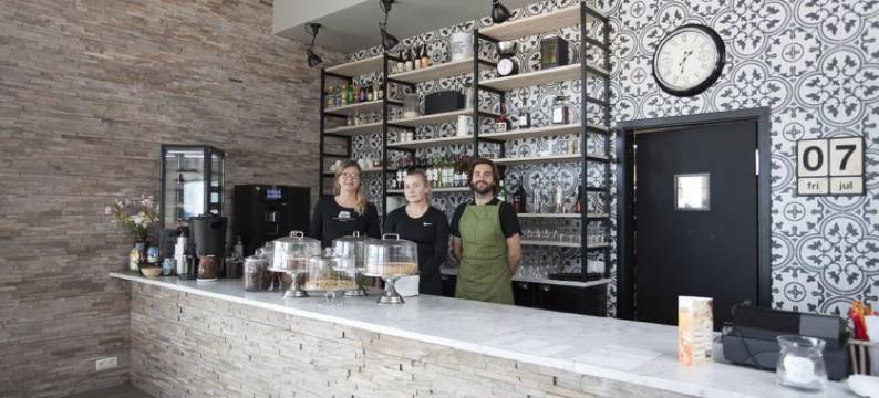 阿纳斯塔皮旅馆(Arnarstapi Cottages)图片