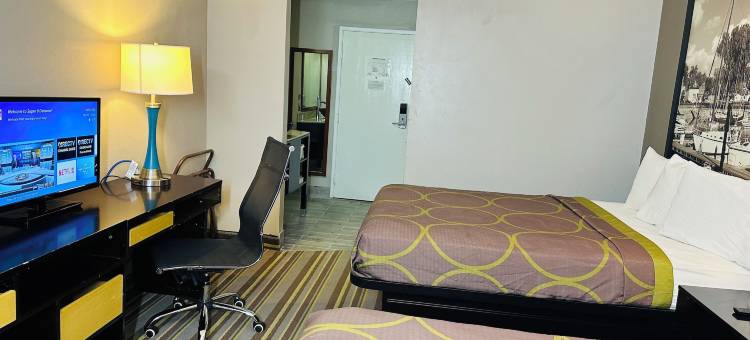 德拉文速8酒店-近日内瓦湖(Delavan Inn and Suites)图片