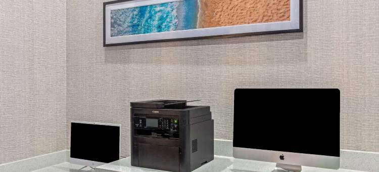 德斯坦米拉马尔海滩拉昆塔温德姆套房酒店(La Quinta Inn & Suites by Wyndham Miramar Beach-Destin)图片