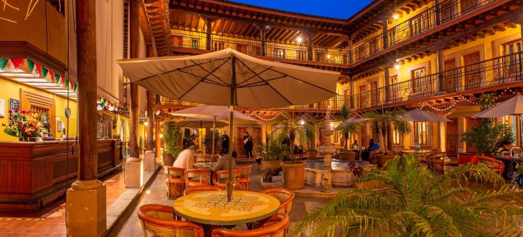 拉帕罗奎亚酒店(Hotel la Parroquia)图片