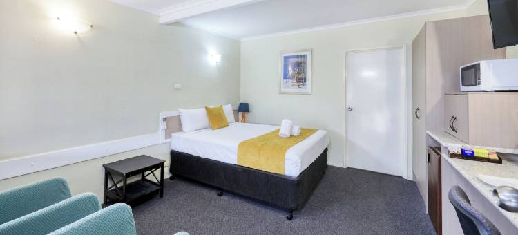 比洛埃拉中心汽车旅馆和格雷维利亚牛排馆和酒吧(Biloela Centre Motel & Grevillea Steakhouse & Bar)图片