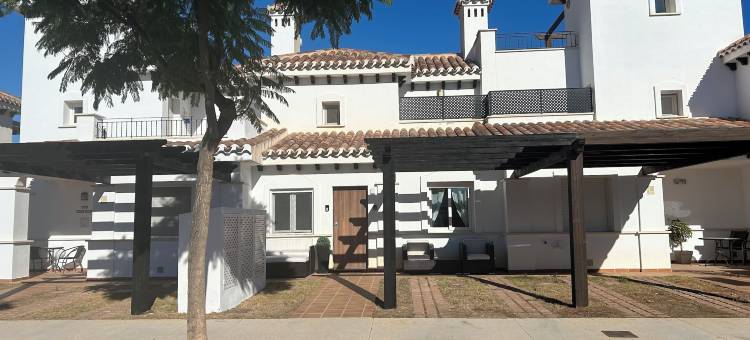 公平道 - 马尔梅诺高尔夫度假村的豪华前线别墅(The Fairways - Luxurious Front Line Villa on Mar Menor Golf Resort)图片