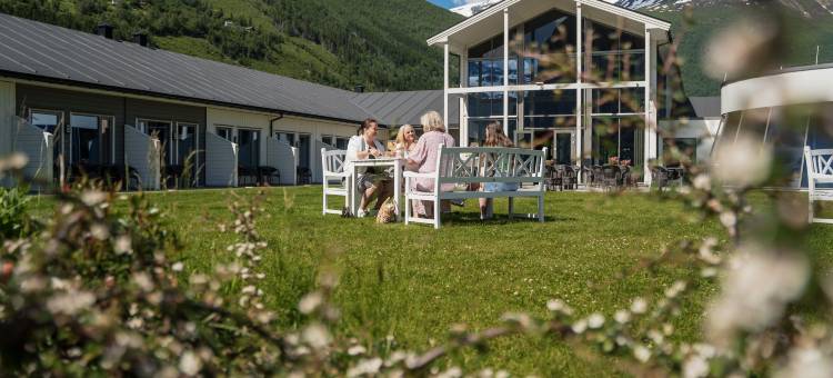 瓦尔河谷峡湾酒店 - 经典挪威酒店(Valldal Fjordhotell - by Classic Norway Hotels)图片