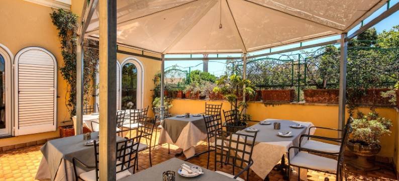 阿思托利亚宫舒适酒店(All Comfort Astoria Palace)图片