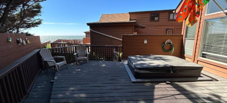 带私人按摩浴缸的海景小屋18(Oceanview Cabin 18 with Private Jacuzzi)图片