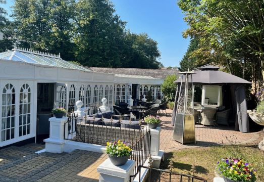 贝特勋爵酒店和餐厅