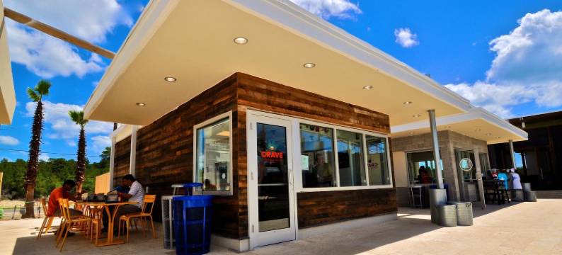 海岸梦想吉普西亚珍珠卓越 3 房公寓式客房酒店(Gypsea Pearl of Prominence 3 Bedroom Condo by Coastal Dreamin)图片