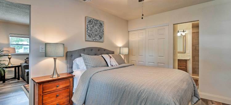 可步行的冬季花园小屋：距市中心3个街区(Walkable Winter Garden Bungalow: 3 Blocks to Dtwn)图片