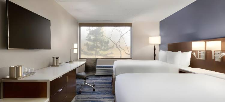 底特律机场天际线酒店 - 贝斯特韦斯特 SureStay 精选酒店(Skyline Hotel Detroit Airport, SureStay Collection by BW)图片